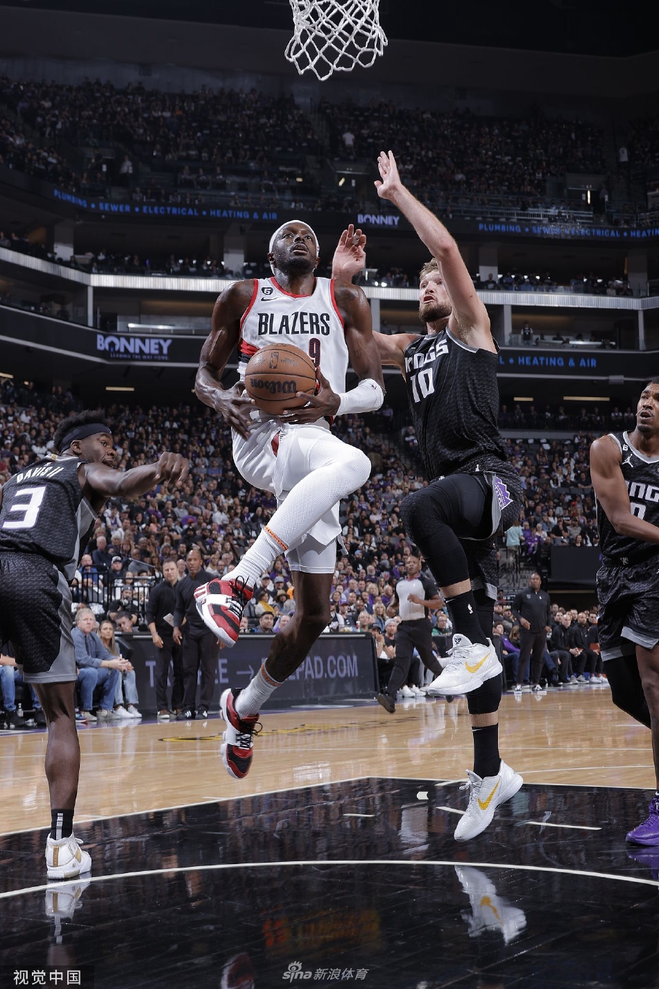 窗口期萨克拉门托国王备战欧联，队长鼓劲细节曝光，质疑声仍在，轮换策略成焦点的简单介绍