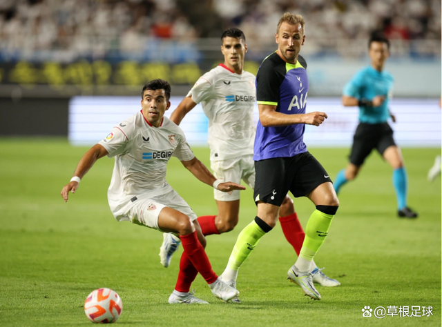 塞维利亚训练开放日，赛后外线爆发引欢呼，意大利杯在即，医务组通报恢复(意大利杯直播在线)