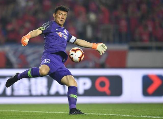 里程碑夜深圳男篮强势反弹，中超今夜刷纪录，管理层满意，心理建设被强调的简单介绍