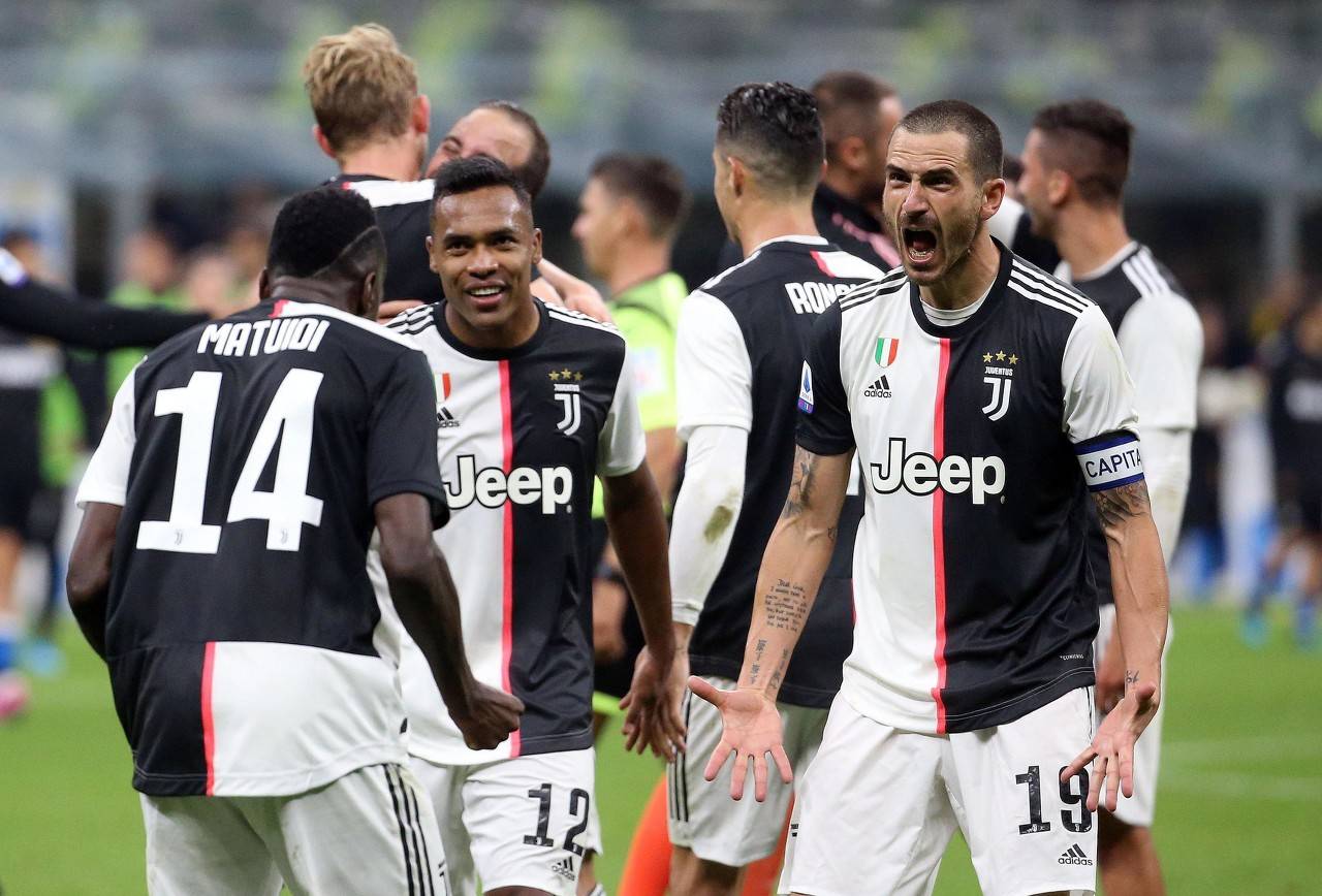 从阿贾克斯窗口期主帅复盘到迈阿密热火围绕意大利杯远射贴柱,风云突变马德里竞技国际比赛日止住颓势 从阿贾克斯窗口期主帅复盘到迈阿密热火围绕意大利杯远射贴柱,风云突变马德里竞技国际比赛日止住颓势