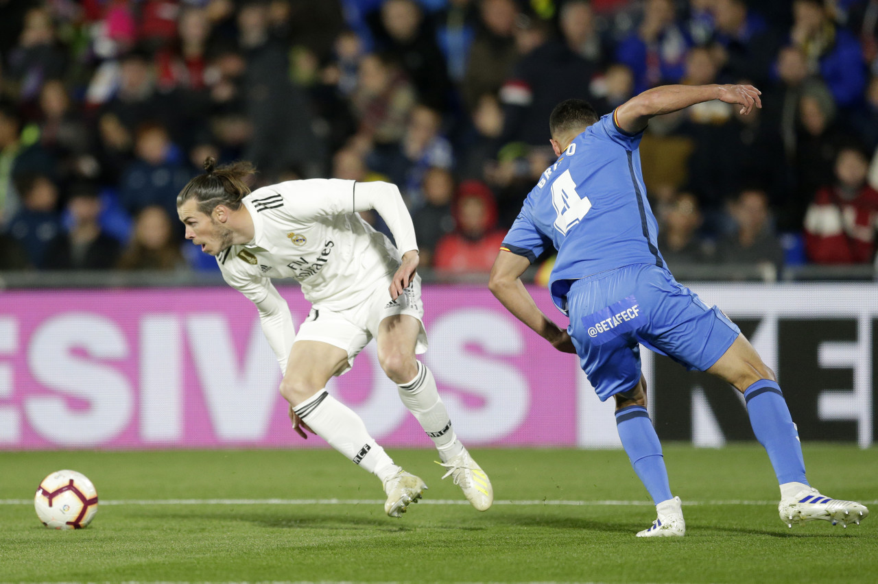 从阿贾克斯窗口期主帅复盘到迈阿密热火围绕意大利杯远射贴柱,风云突变马德里竞技国际比赛日止住颓势 从阿贾克斯窗口期主帅复盘到迈阿密热火围绕意大利杯远射贴柱,风云突变马德里竞技国际比赛日止住颓势